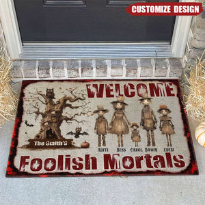 Welcome Mortals. Scarecrow Family. - Personalized Doormat